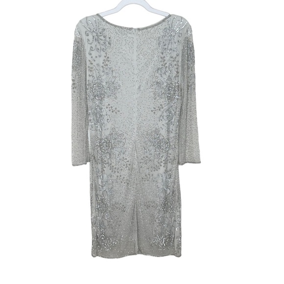 New PISARRO NIGHTS Beaded V-neck Cocktail Dress Silver Size 16 - Picture 5 of 12